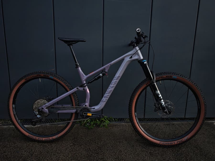 Canyon NEURON 2025, foto 1