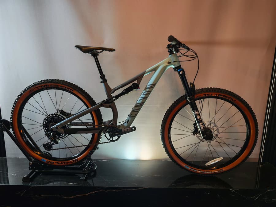 Canyon NEURON Al Kit FOX, foto 1