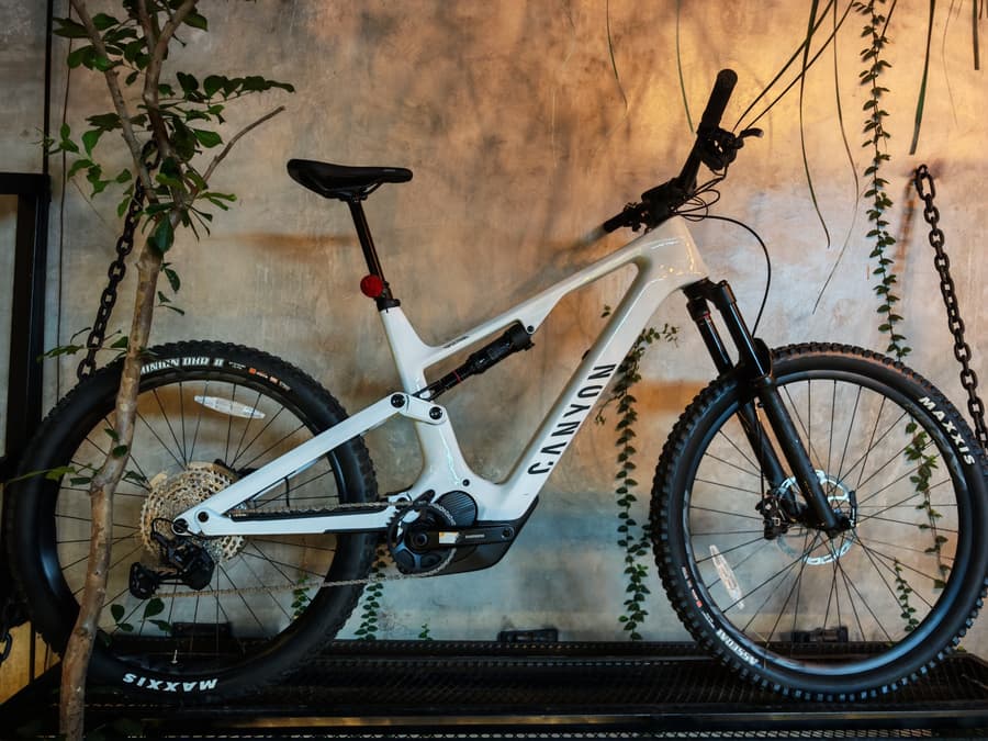 Canyon SPECTRAL ON CARBON KIT ROCKSHOX NUEVA 0-KMS, foto 1