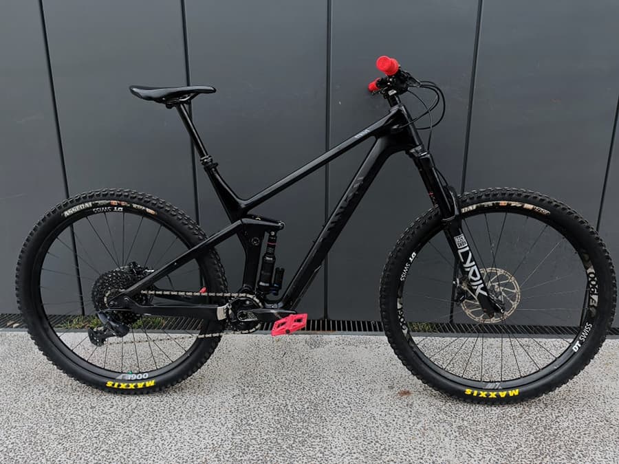 Canyon STRIVE CF CARBON Kit ROCKSHOX, foto 1