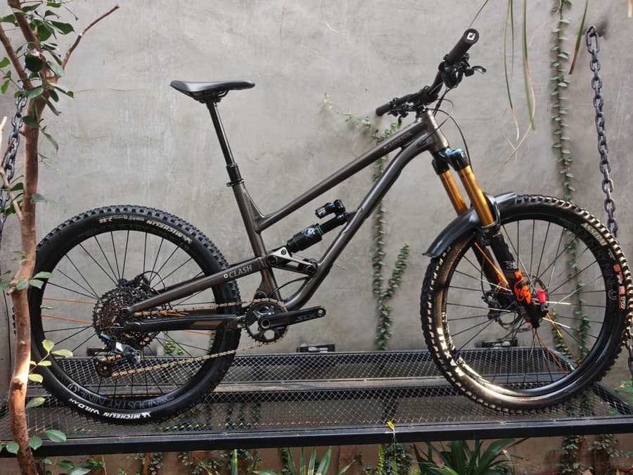 Commencal CLASH GUN METAL, foto 1
