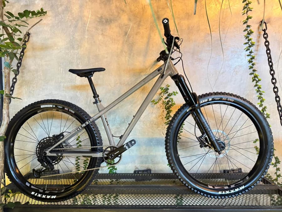 Commencal META HT/AM KIT ROCKSHOX Nueva, foto 1