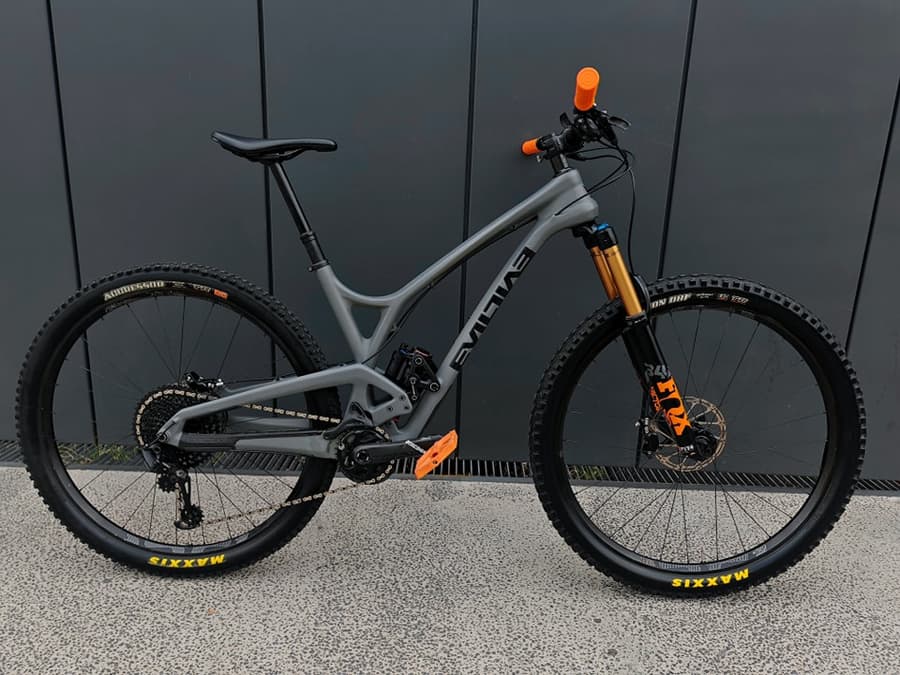 Evil FOLLOWING FULL CARBON 29, foto 1