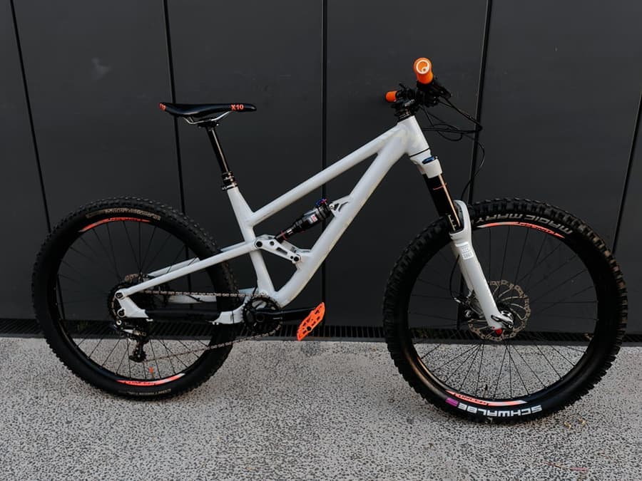 Focus SAM 160 ALLOY / KIT ROCKSHOX, foto 1