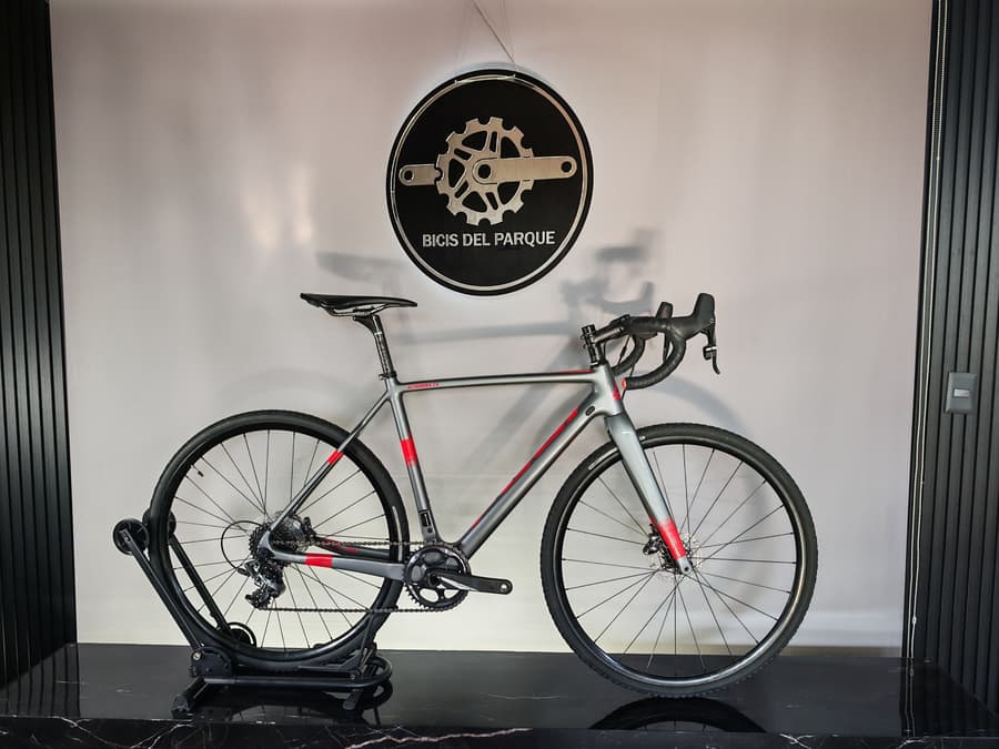 Fuji ALTAMIRA GRAVEL Carbón, foto 1