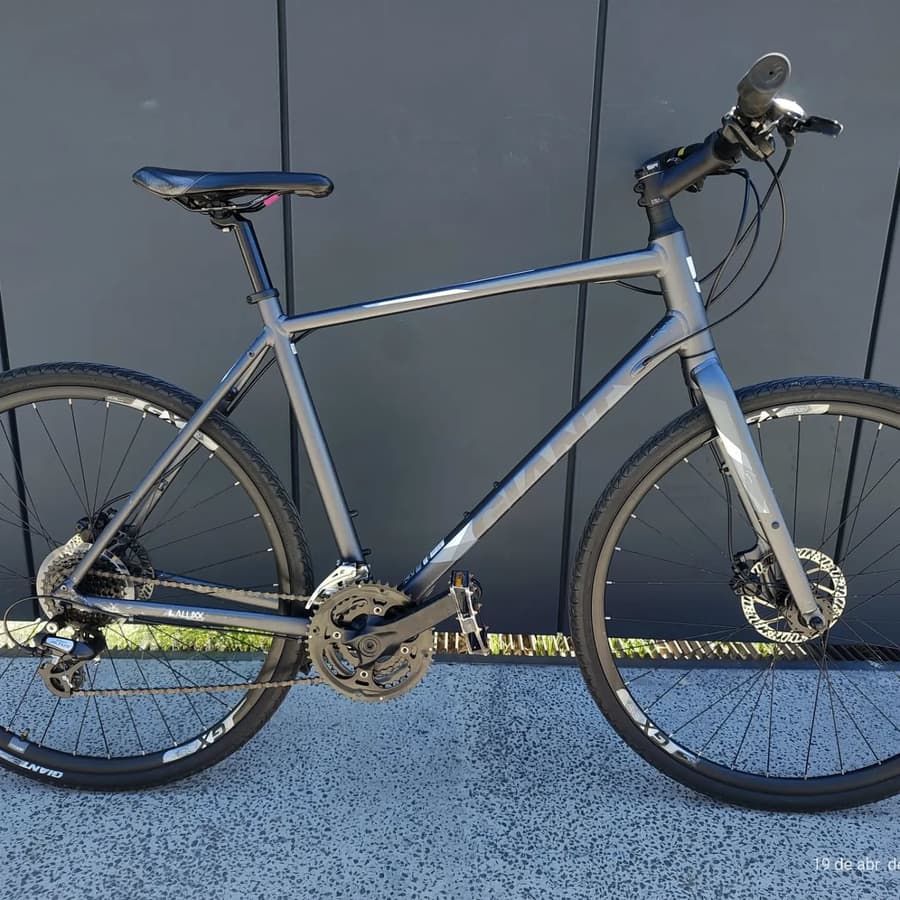 Giant ESCAPE / URBANA, foto 1