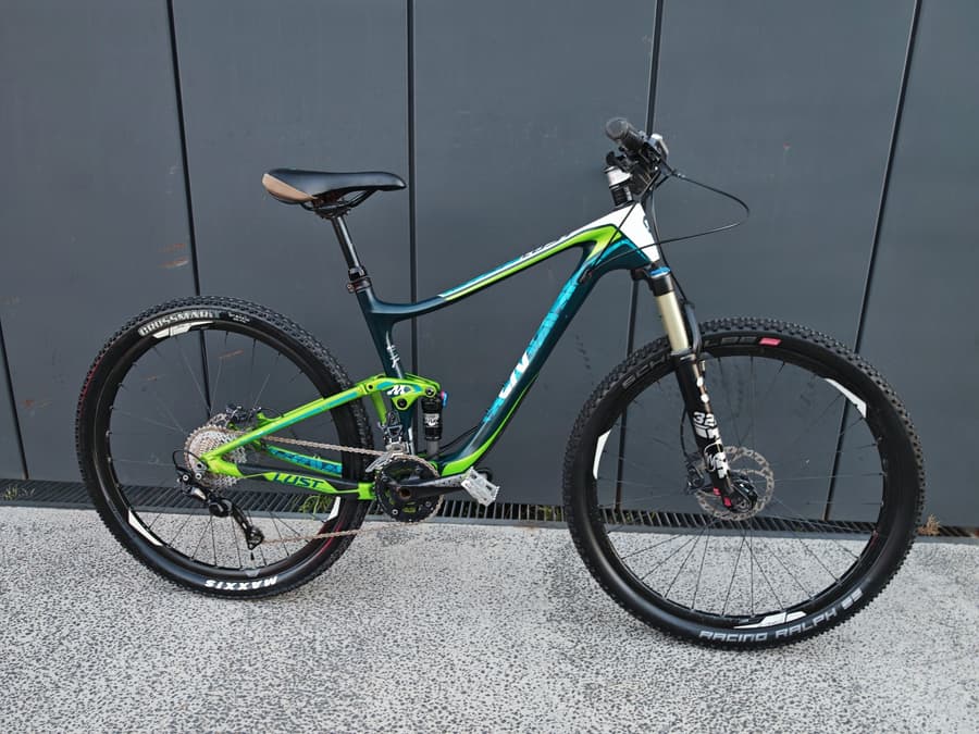 Giant LUST CARBON KIT FOX, foto 1