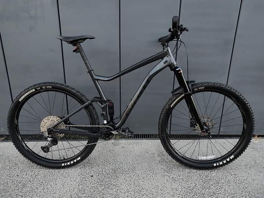 Giant STANCE 2022 29", foto 1