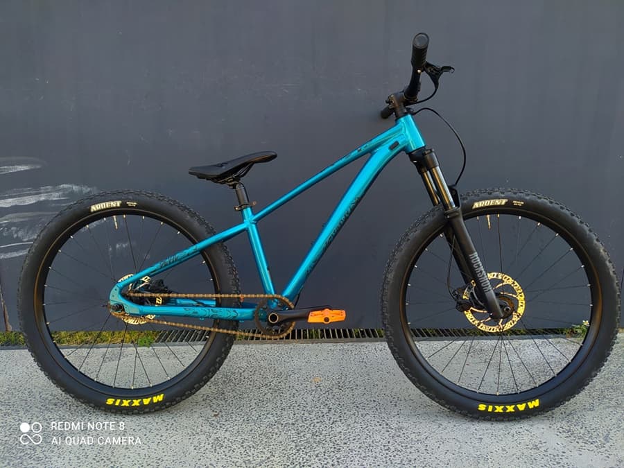 Giant STP 2022 / DIRTJUMP 26", foto 1