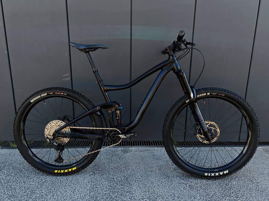 Giant TRANCE ALLOY 2023 KIT ROCKSHOX, foto 1