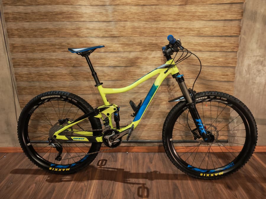 Giant TRANCE FOX ALLOY 2023, foto 1
