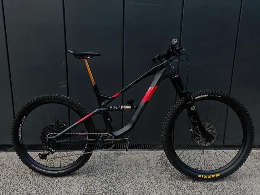 Guerrilla Gravity GNARVANA CARBON, foto 1