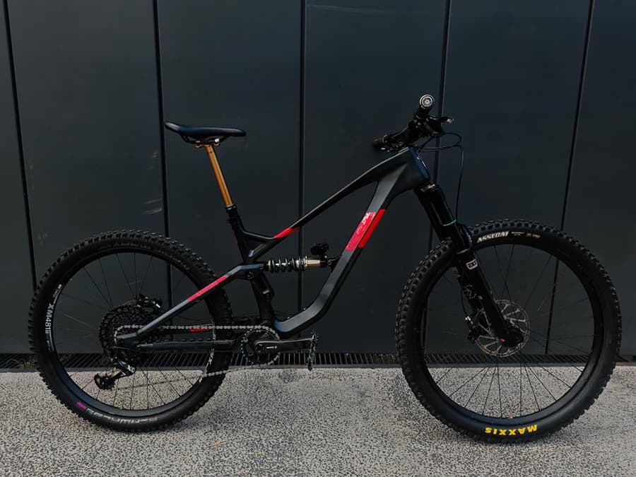 Guerrilla Gravity GNARVANA CARBON, foto 1