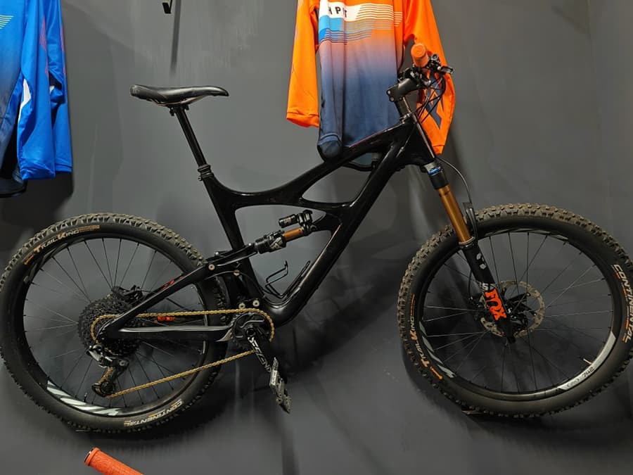 Ibis MOJO HD 2020 FULL CARBON, foto 1
