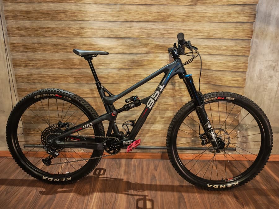 Intense 951 SERIES CARBÓN, foto 1