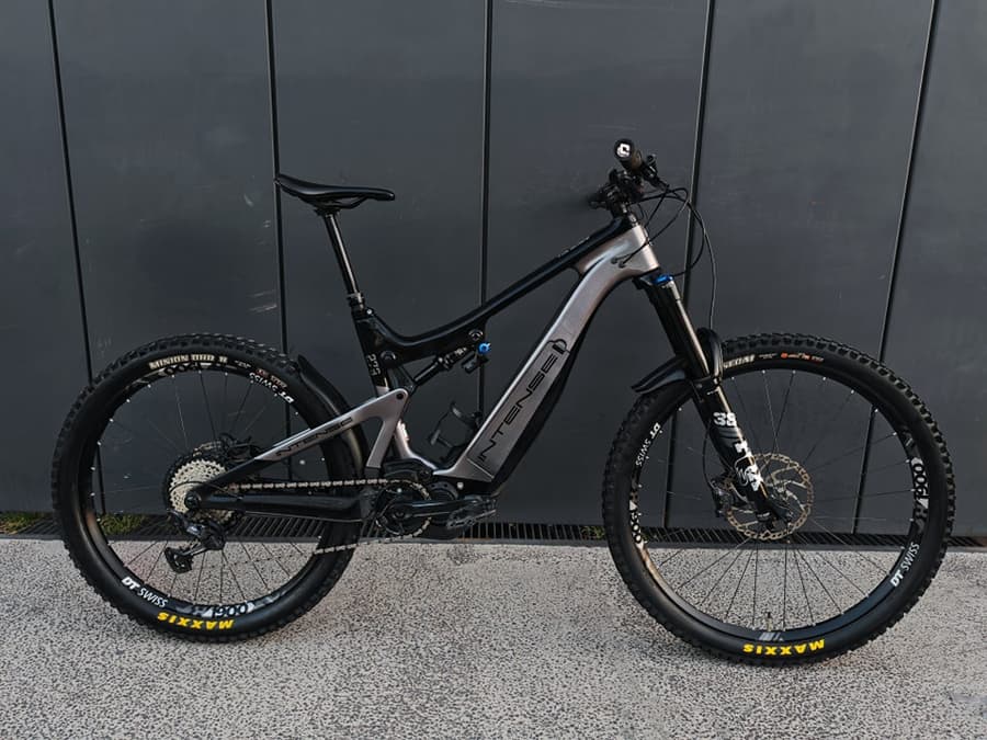 Intense TAZER MX CARBON, foto 1
