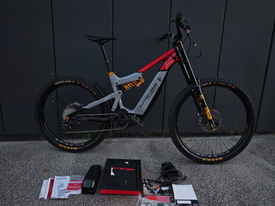 Intense TRACER DH MX CARBON, foto 1