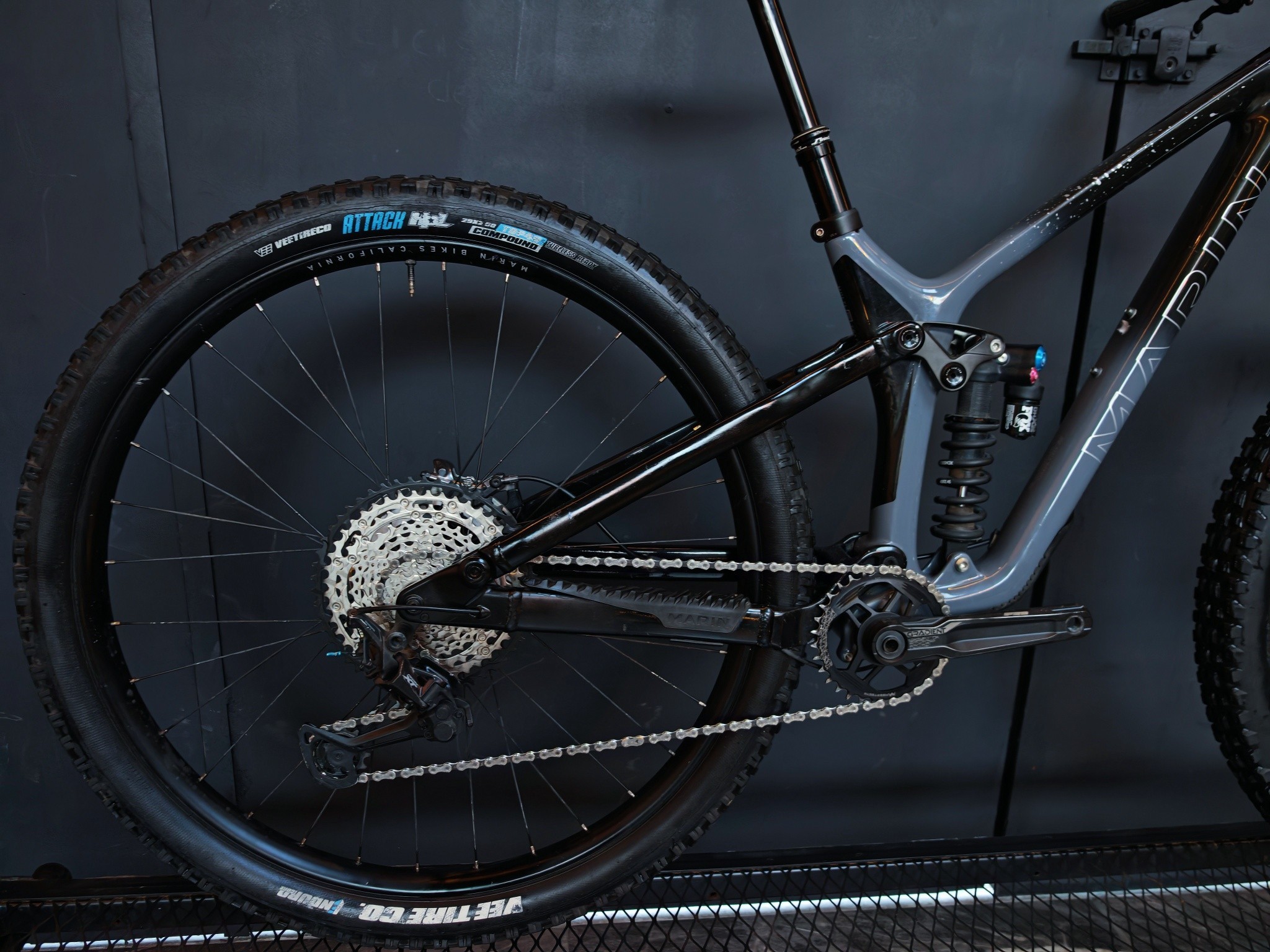 Marin RIFTZONE XR CARBÓN KIT FOX, foto 4