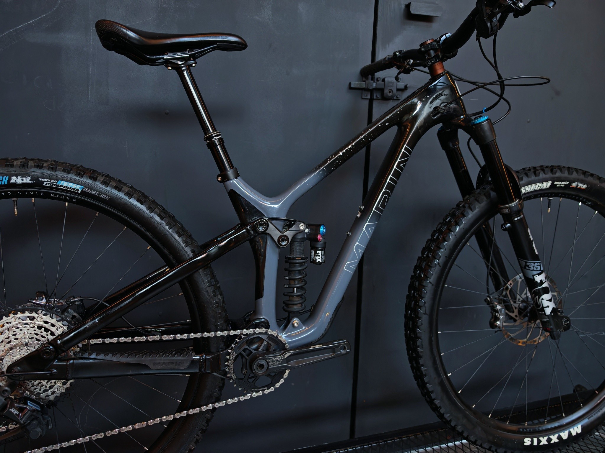 Marin RIFTZONE XR CARBÓN KIT FOX, foto 5