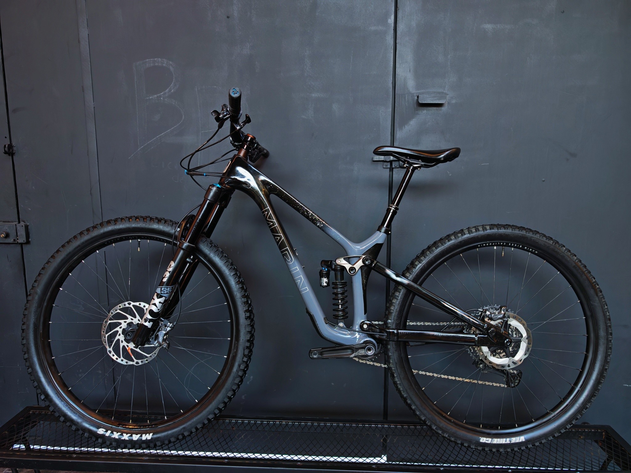 Marin RIFTZONE XR CARBÓN KIT FOX, foto 7