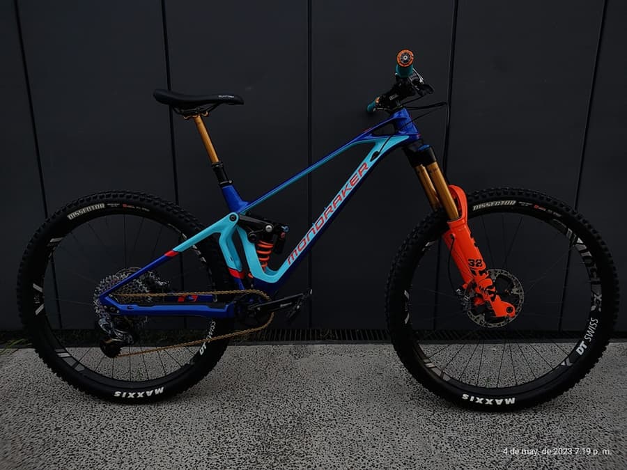 Mondraker SUPER FOXY RR / FullCarbon, foto 1