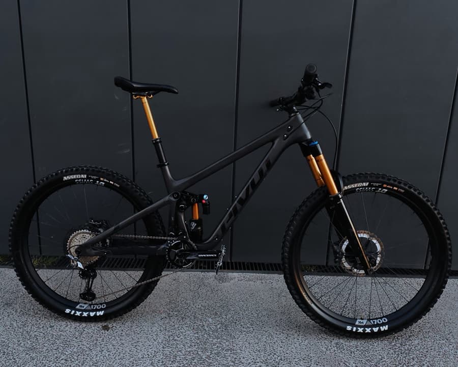 Pivot MACH 6 PRO XTR FULL KASHIMA, foto 1