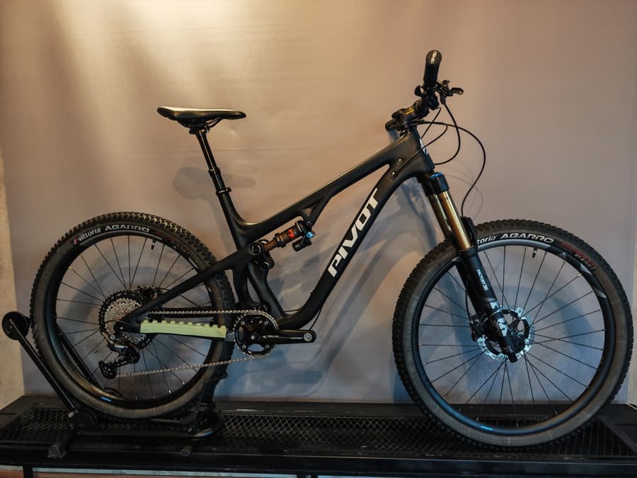 Pivot MACH CARBON KIT FOX KASHIMA, foto 1