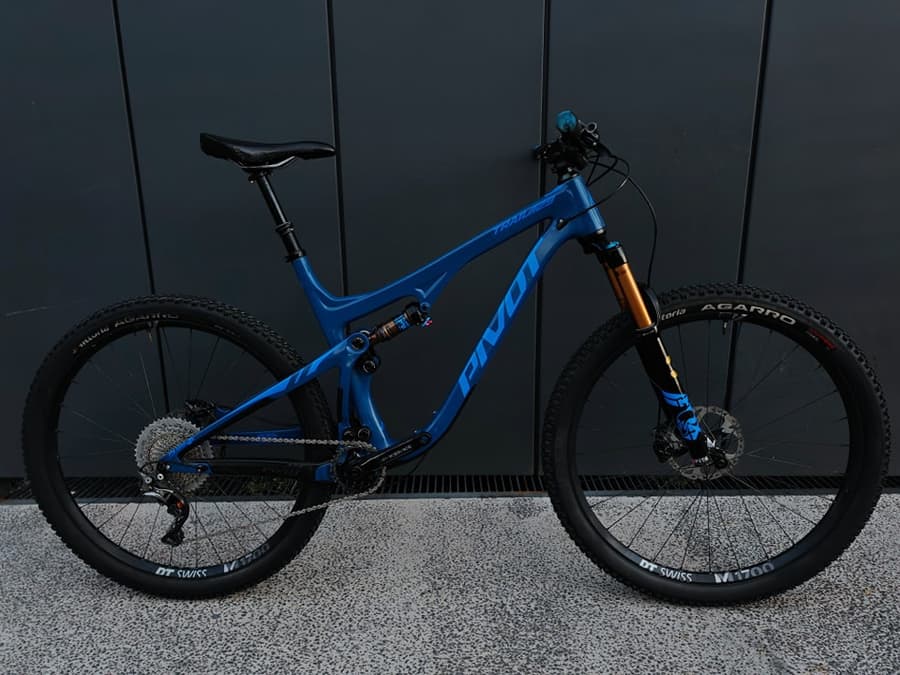 Pivot TRAIL429 FULL CARBON KASHIMA, foto 1