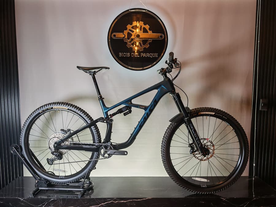 Salsa BLACKTHORN CARBON KIT ROCKSHOX, foto 1