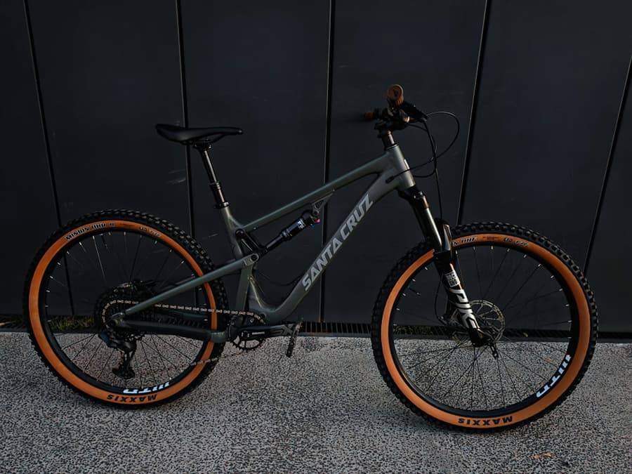 Santa Cruz 5010 ROCKSHOX/ FOX, foto 1