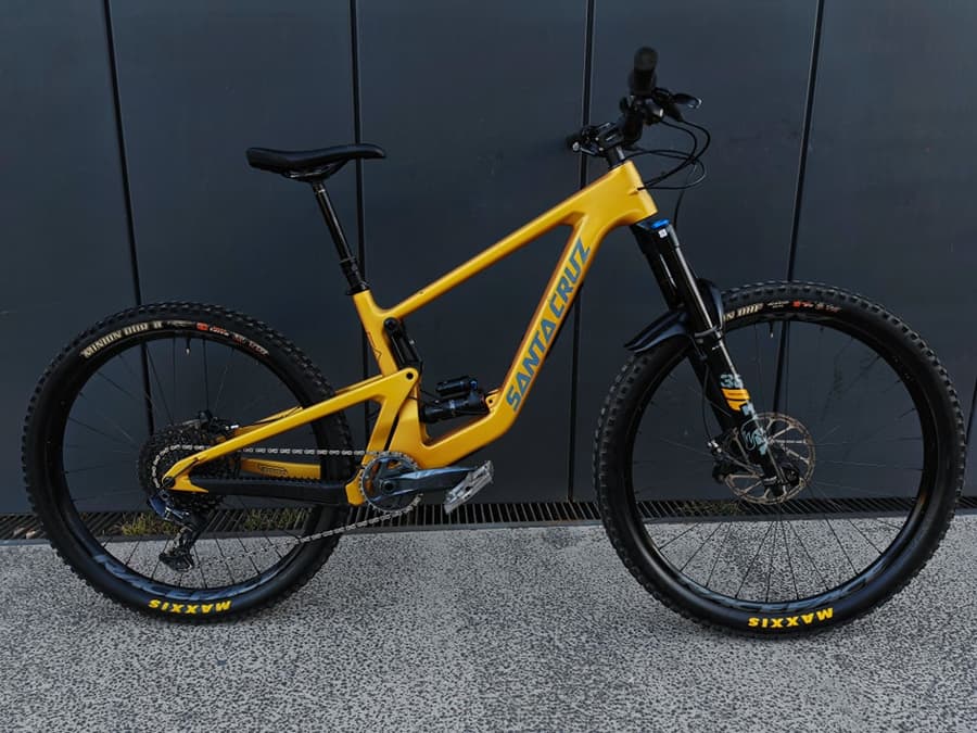 Santa Cruz BRONSON 2023 C Full Carbon, foto 1