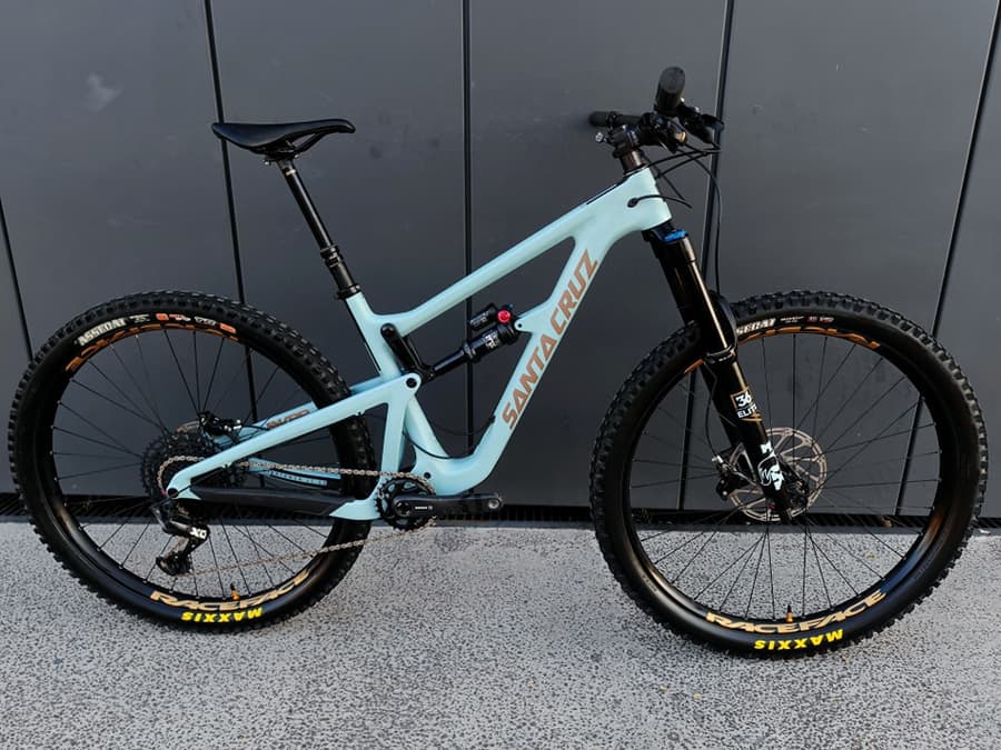 Santa Cruz HIGHTOWER CC FULL CARBON, foto 1