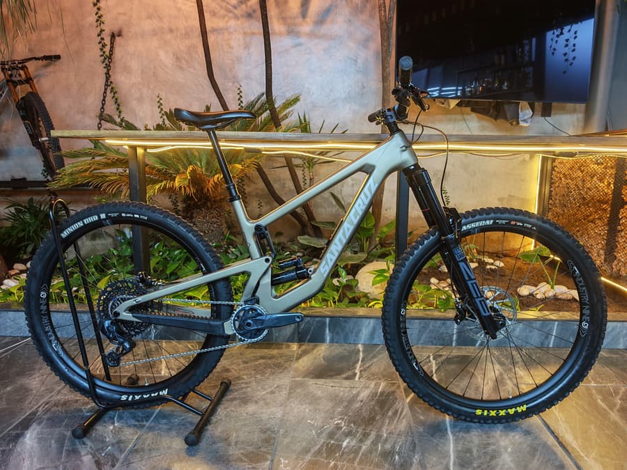 Santa Cruz MEGATOWER C SRAM AXS KIT ROCKSHOX, foto 1