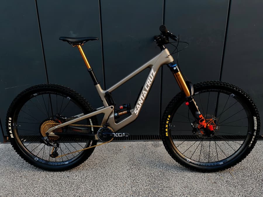 Santa Cruz MEGATOWER CC 2023 / Top Line, foto 1