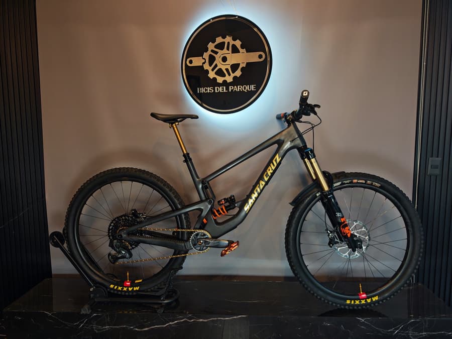 Santa Cruz MEGATOWER CC XX1 AXS Reserve, foto 1