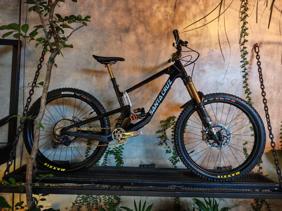 Santa Cruz NOMAD CC CARBON KASHIMA, foto 1