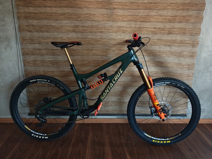Santa Cruz NOMAD CC FULL CARBON, foto 1