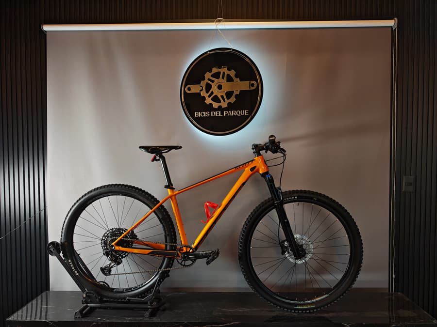 Scott SCALE 960 ROCKSHOX REBA, foto 1