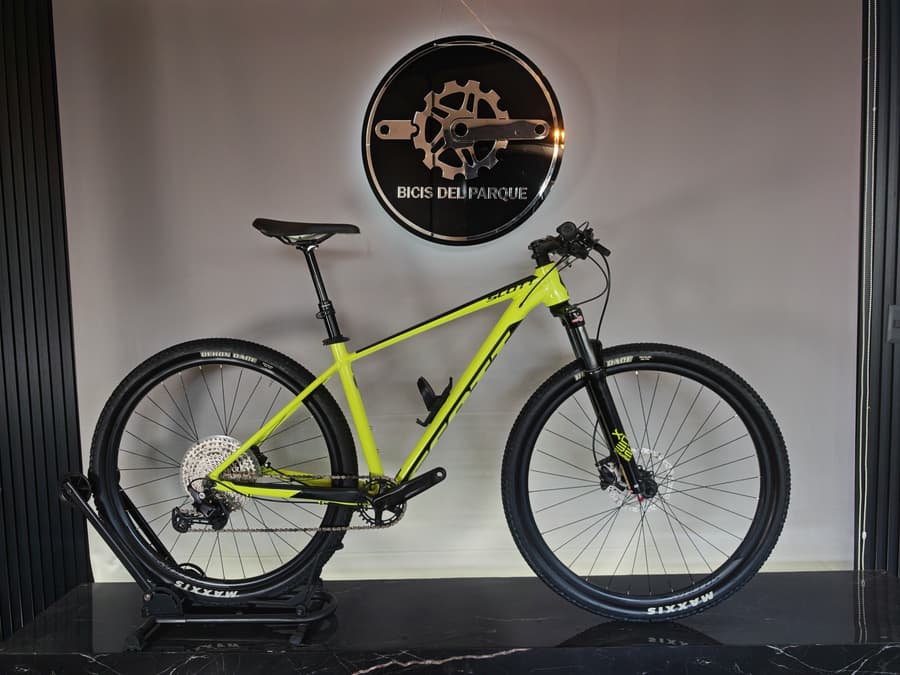 Scott SCALE 970 2025, foto 1