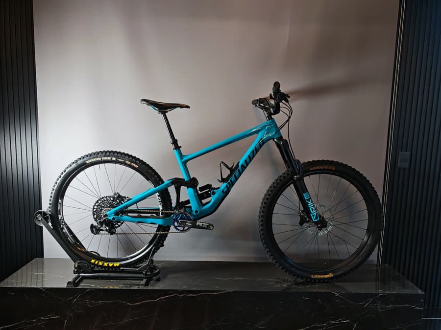 Specialized ENDURO CARBÓN Kit ROCKSHOX, foto 1