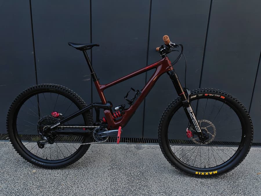 Specialized ENDURO CARBON kit ROCKSHOX ULTIMATE, foto 1