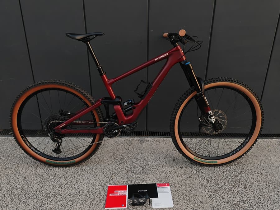 Specialized ENDURO EXPERT FULL CARBON, foto 1