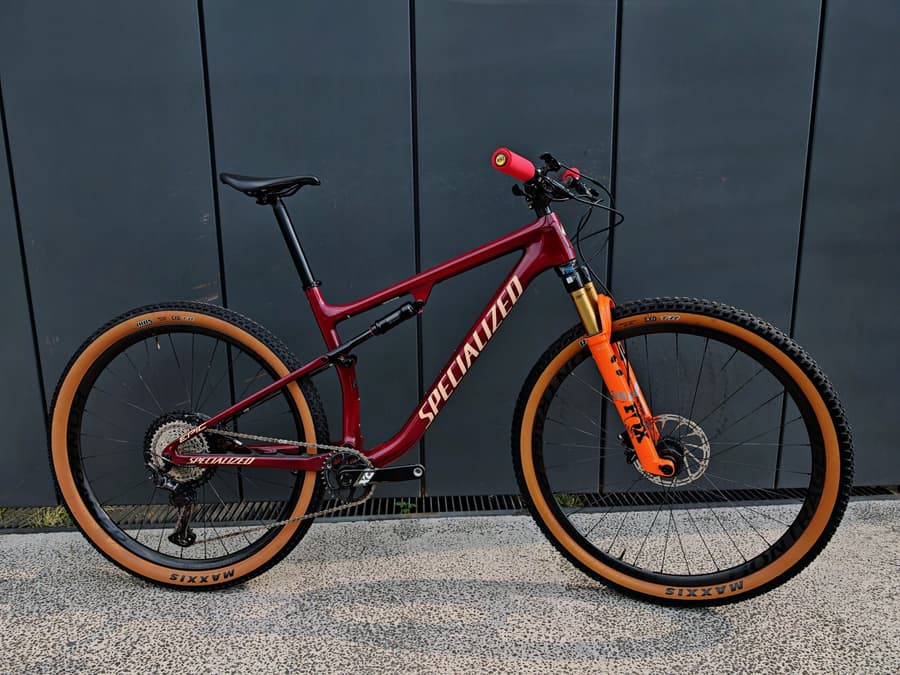 Specialized EPIC CARBON, foto 1