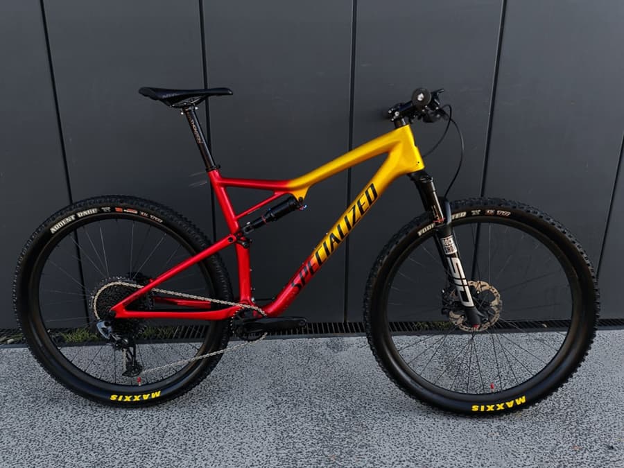 Specialized EPIC CARBÓN AXS, foto 1
