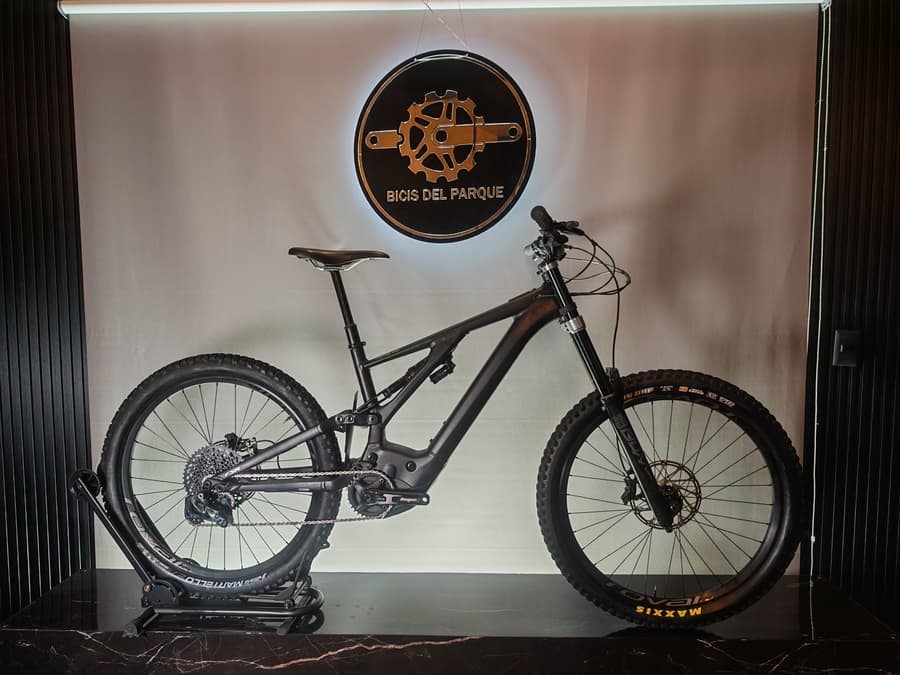 Specialized KENEVO DH ROCKSHOX, foto 1