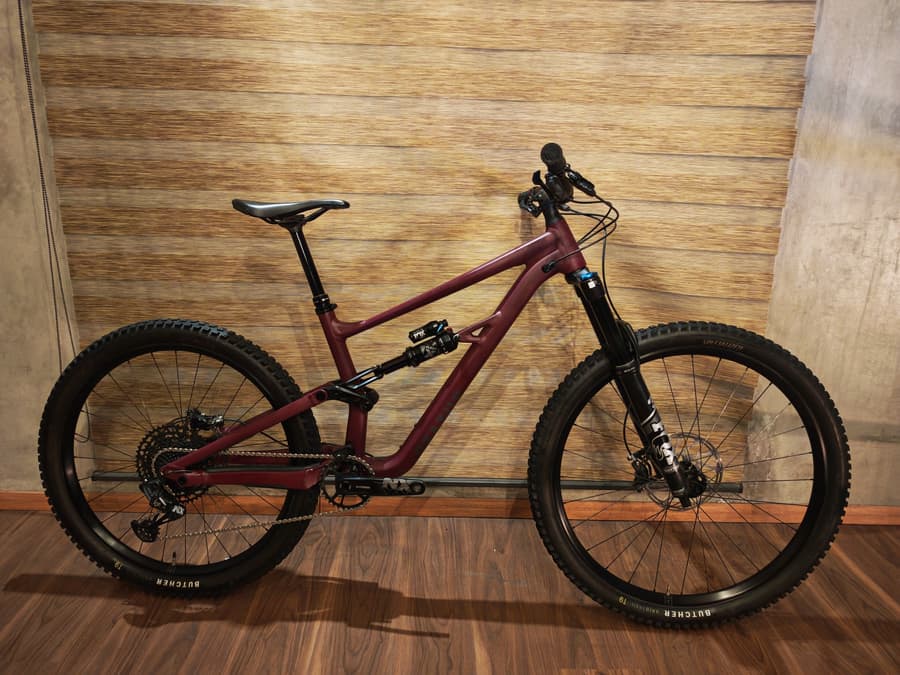 Specialized STATUS 160 KIT FOX, foto 1