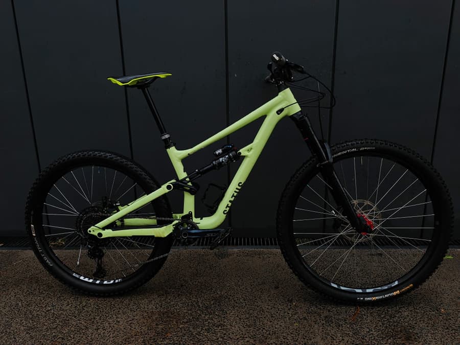 Specialized STATUS 2023, foto 1
