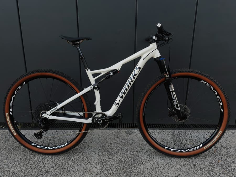 Specialized SWORKS EPIC ALLOY 29", foto 1