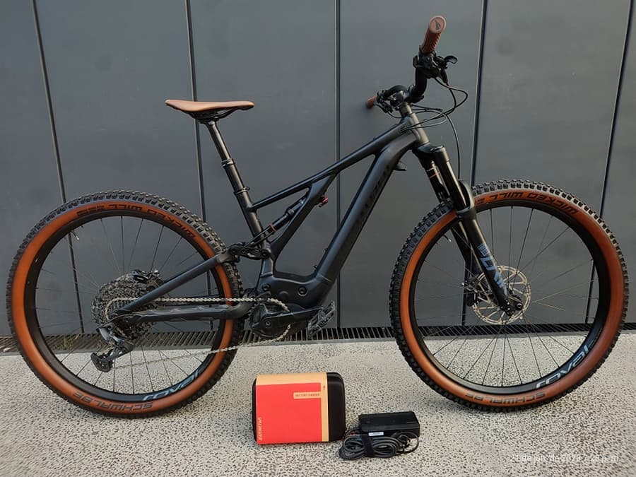 Specialized TURBO LEVO ALLOY, foto 1