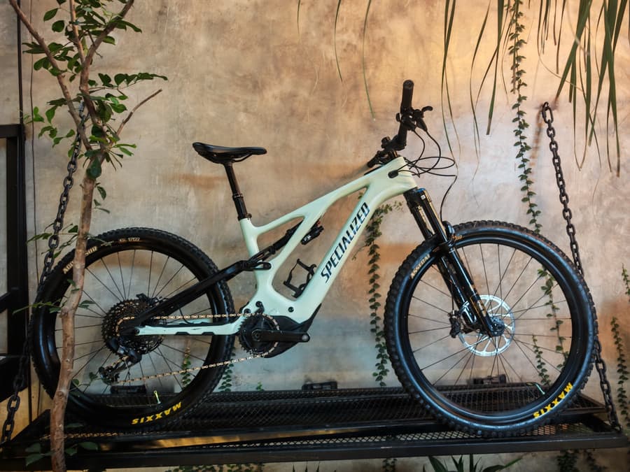 Specialized TURBO LEVO G3 COMP CARBON, foto 1